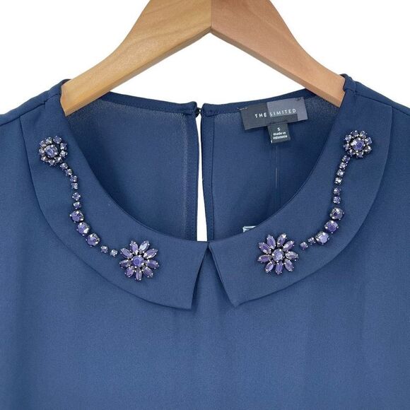 The Limited Rhinestone Embellished Collar Sleeveless Blouse Women Small Navy NWT - Picture 2 of 7